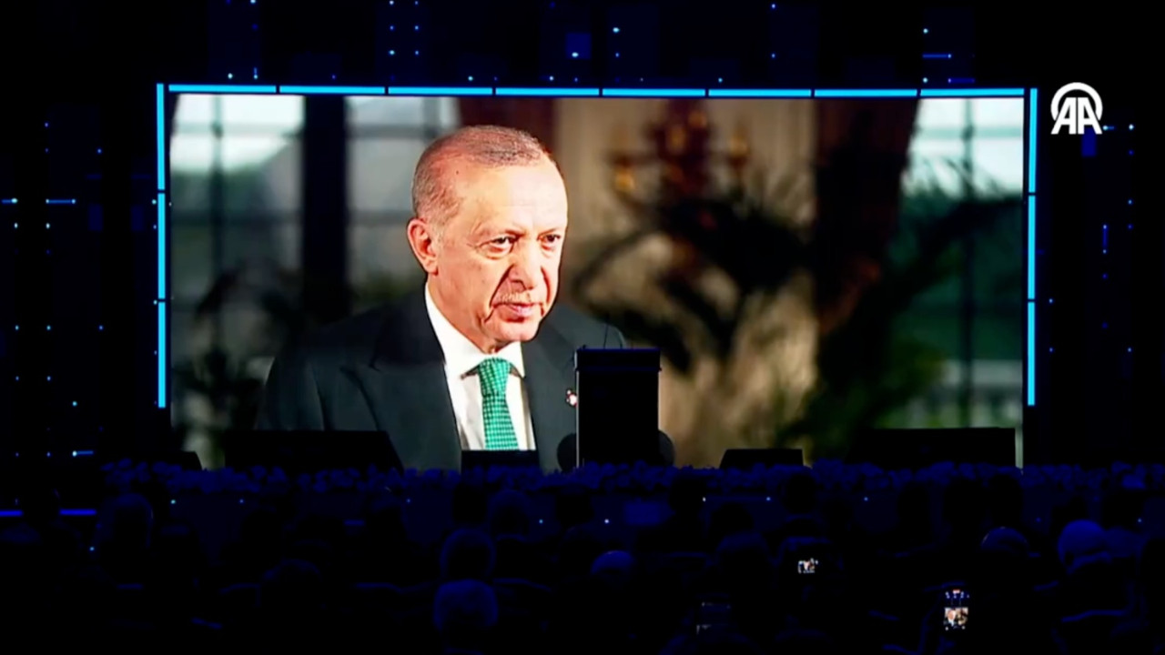 STRATCOM 2026 başladı! Cumhurbaşkanı Erdoğan'dan küresel düzen eleştirisi! 