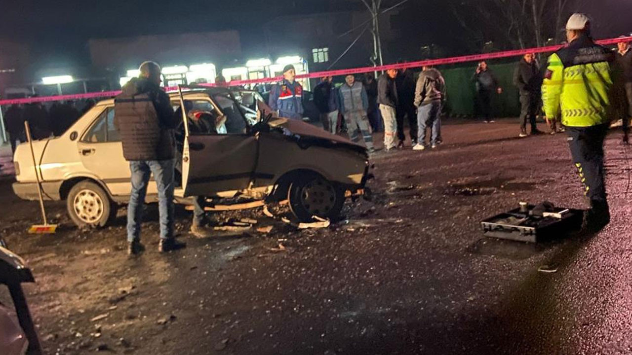 Zonguldak’ta işçi servisi otomobille çarpıştı: Çok sayıda yaralı var