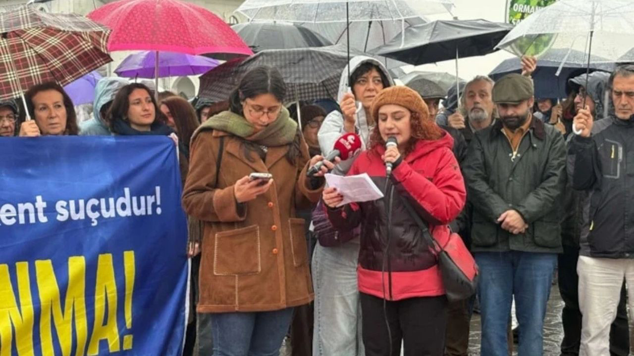 CHP Kadıköy'de cami yapılmasına karşı! Rıhtım'a inip protesto ettiler...