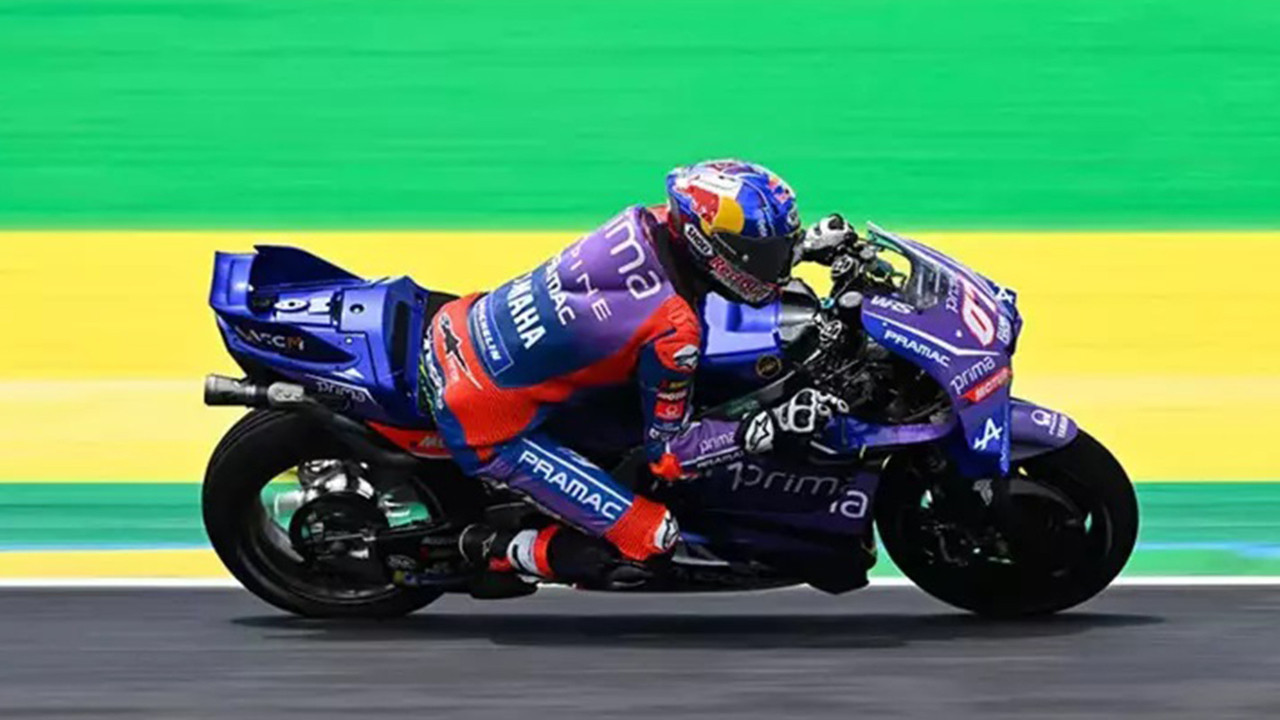 Milli gururumuz Toprak Razgatlıoğlu'ndan MotoGP'de bir ilk