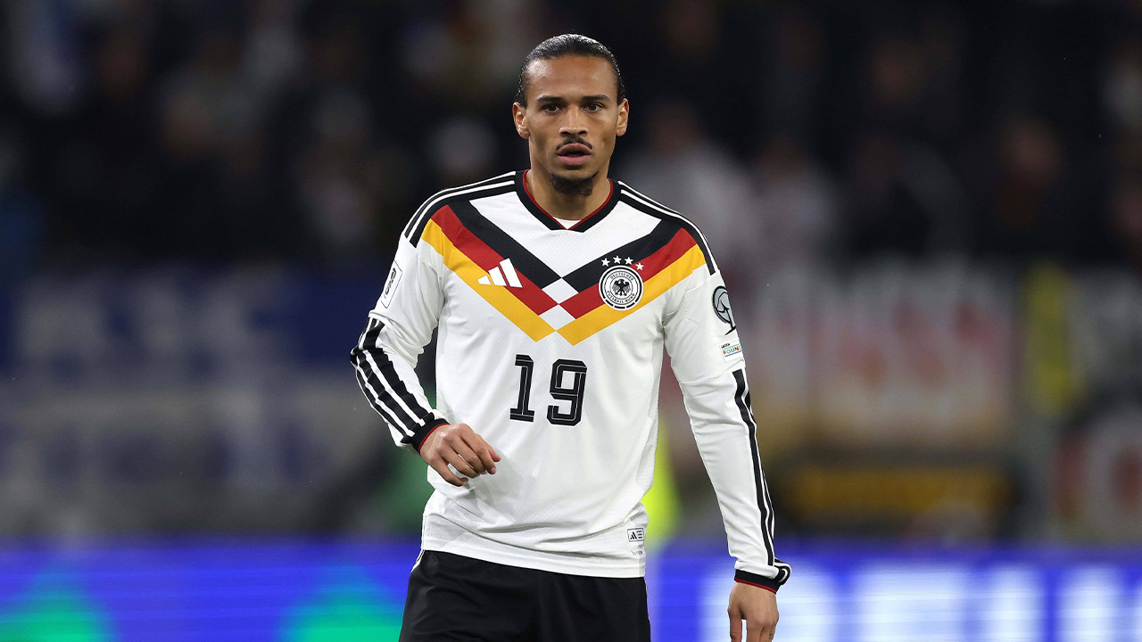 Alman taraftarlar Leroy Sane'yi ıslıkladı
