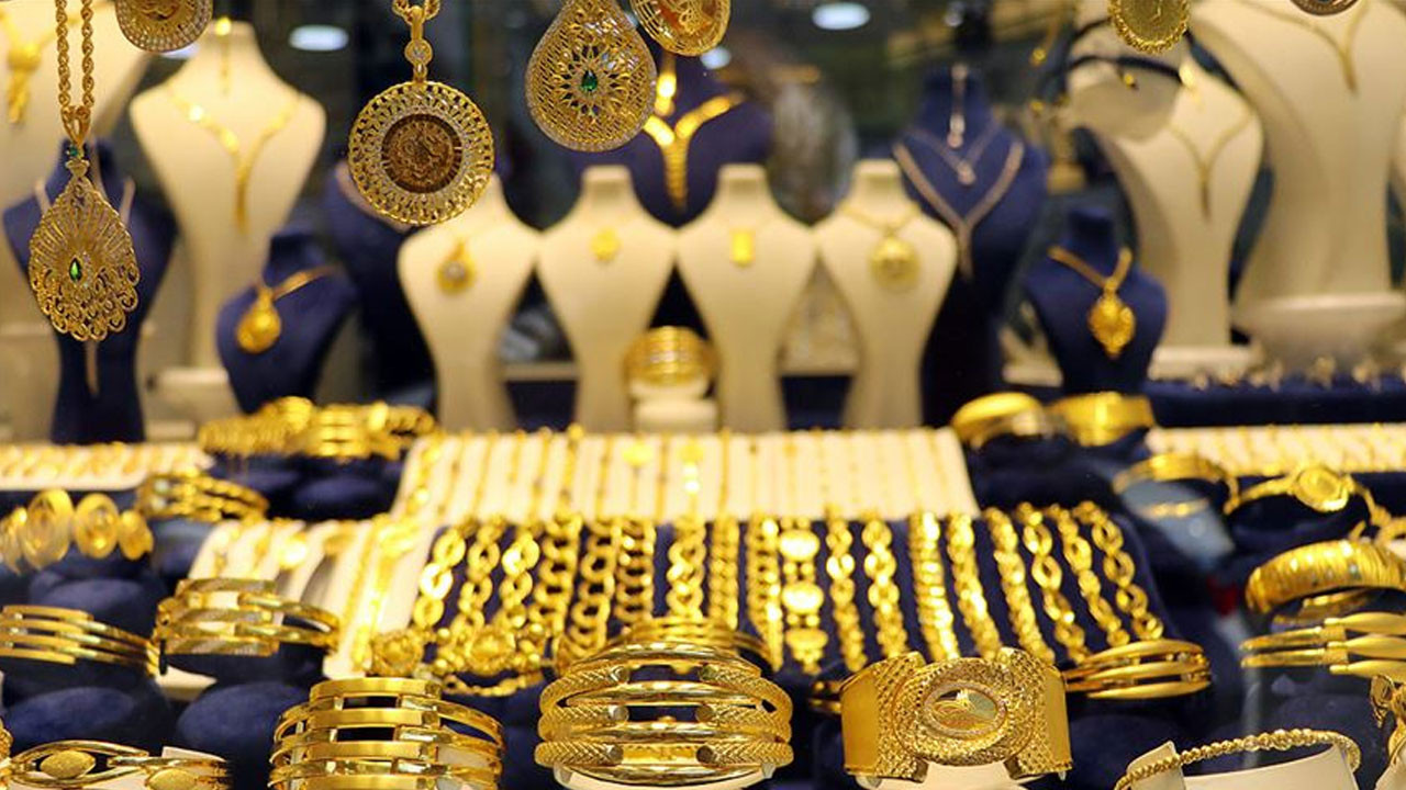 Altın yükselişe geçti! Uzman isimden kritik uyarı geldi