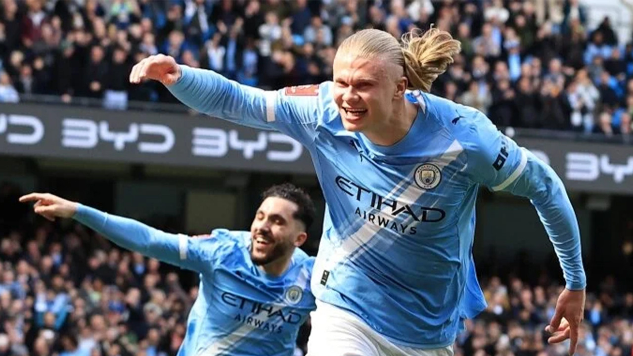 Haaland hat-tirck yaptı, City, Liverpool'a 4 attı