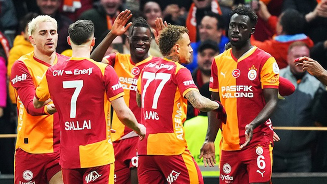 Göztepe-Galatasaray maçının ilk 11'leri