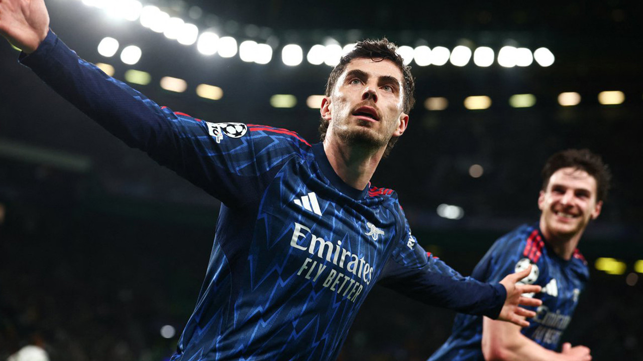 Arsenal, Sporting Lizbon'u 90+1'de yıktı