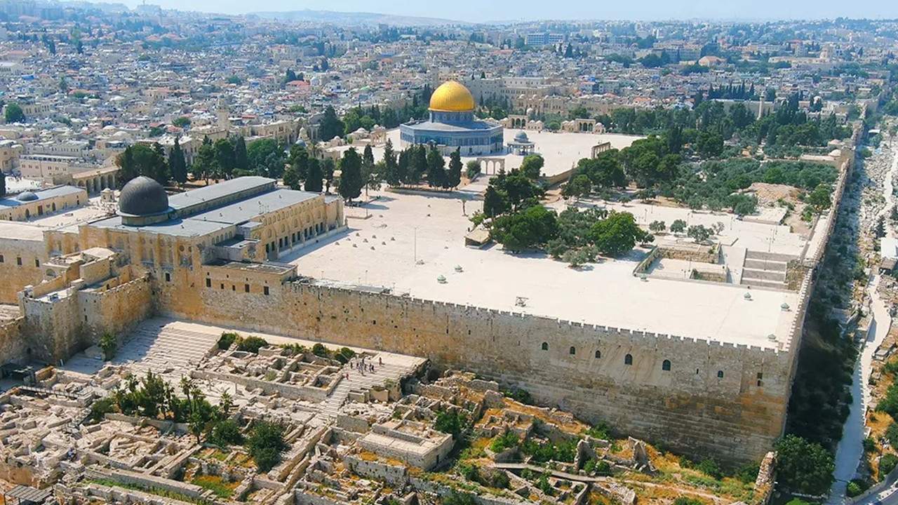 Ateşkes hasreti de bitiriyor: Mescid-i Aksa sınırlama olmaksızın yeniden açılıyor