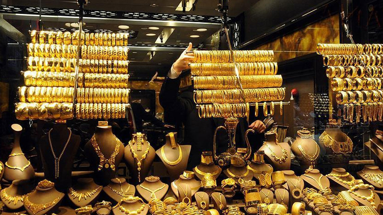 Altın günü böyle kapattı! Bakın kaç para oldu