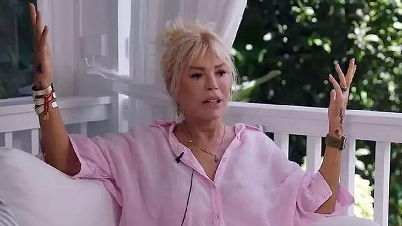 Kanseri yendi, peruğa veda etti! Semiramis Pekkan'dan tedavi sonrası ilk görüntü