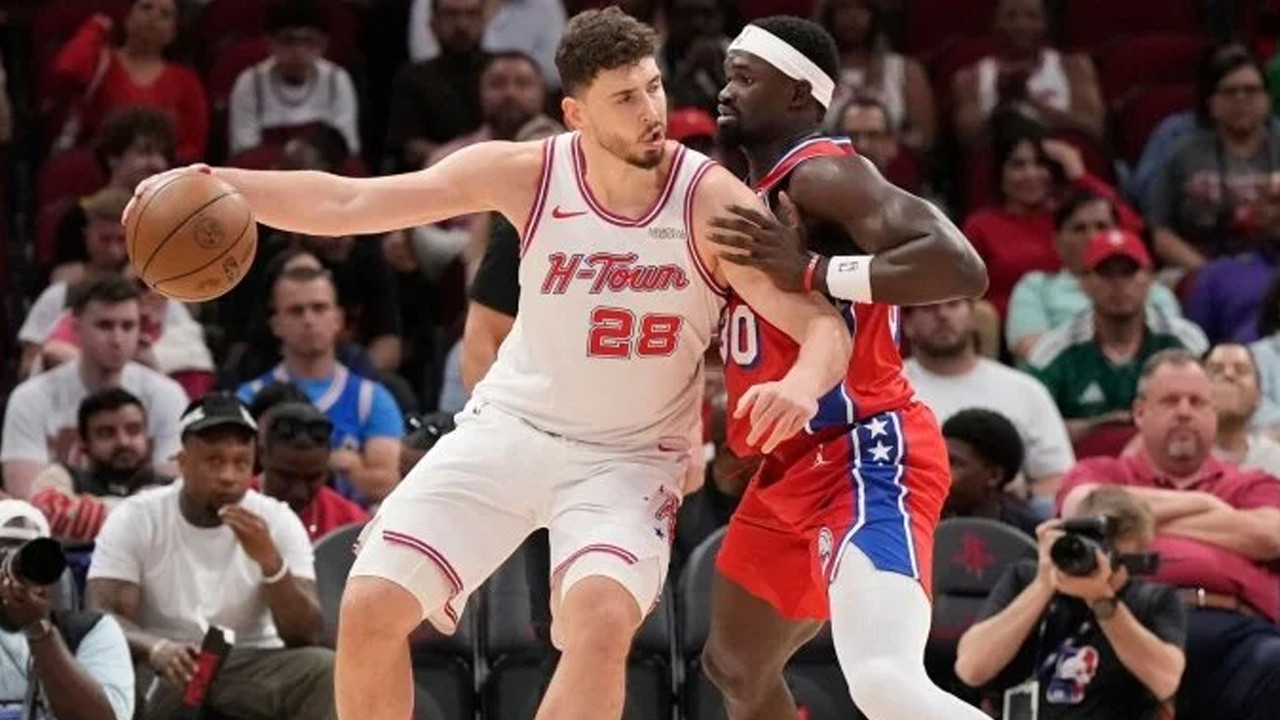 NBA'deki Türk derbisinde gülen Alperen Şengün'lü Houston
