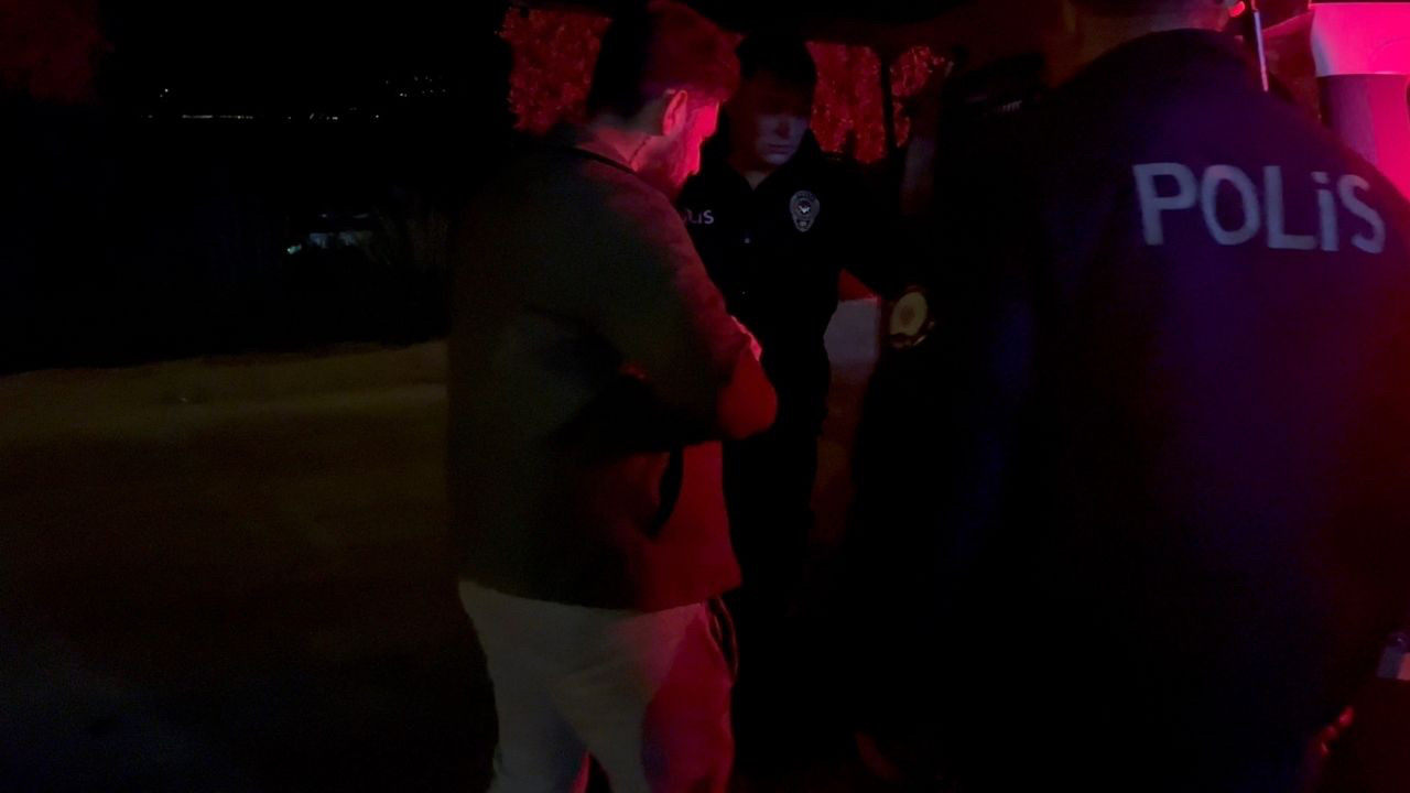 Bursa'daki alkollü sürücüden ekiplere ilginç sözler! Polis teşkilatını sevmiyorum, büyü yapacağım