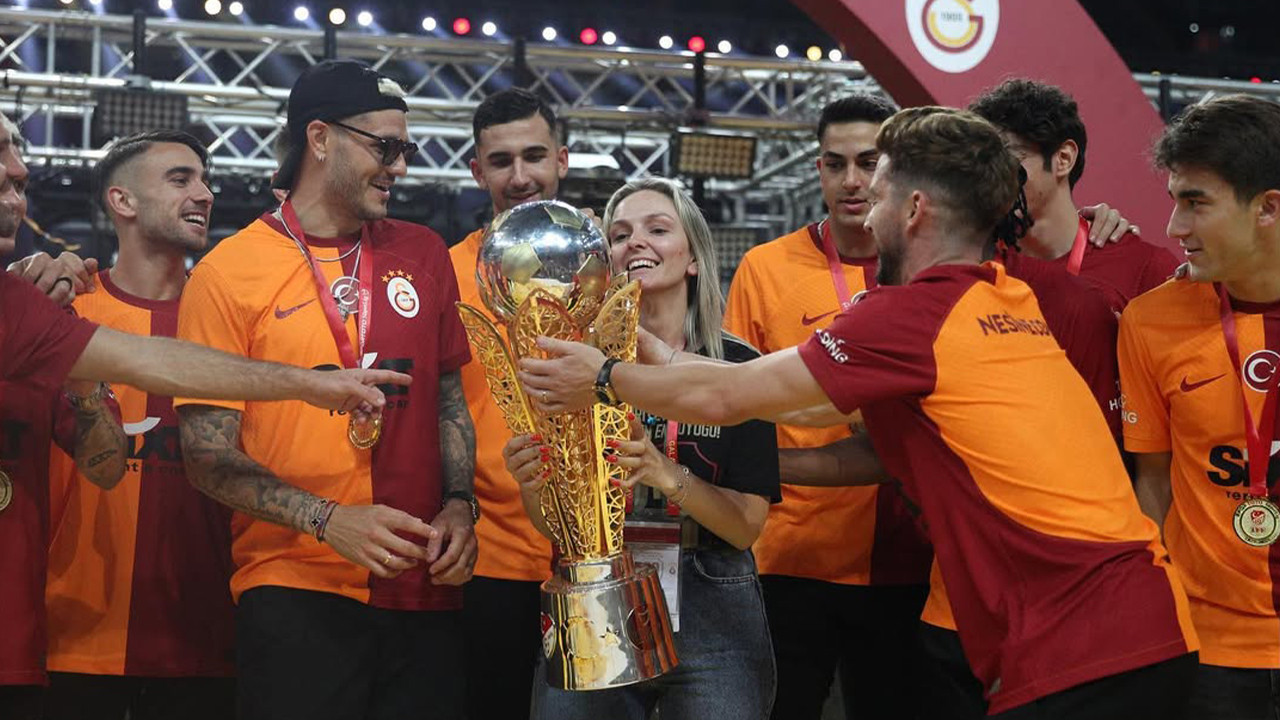 Galatasaray'da dışarıya bilgi sızdıran Tuğçe Aykun isimli çalışan kulüpten kovuldu