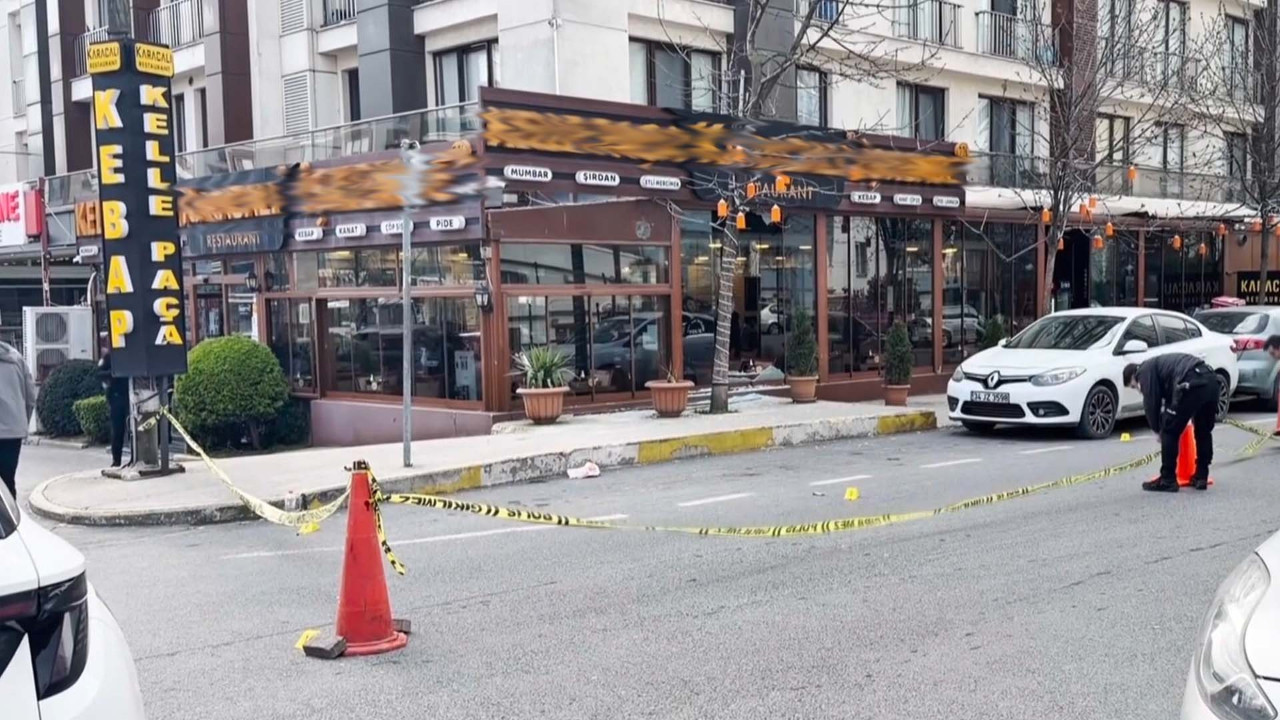 CHP'li meclis üyesi darp edilerek kovulmuştu! Beylikdüzü'ndeki o restorana silahlı saldırı