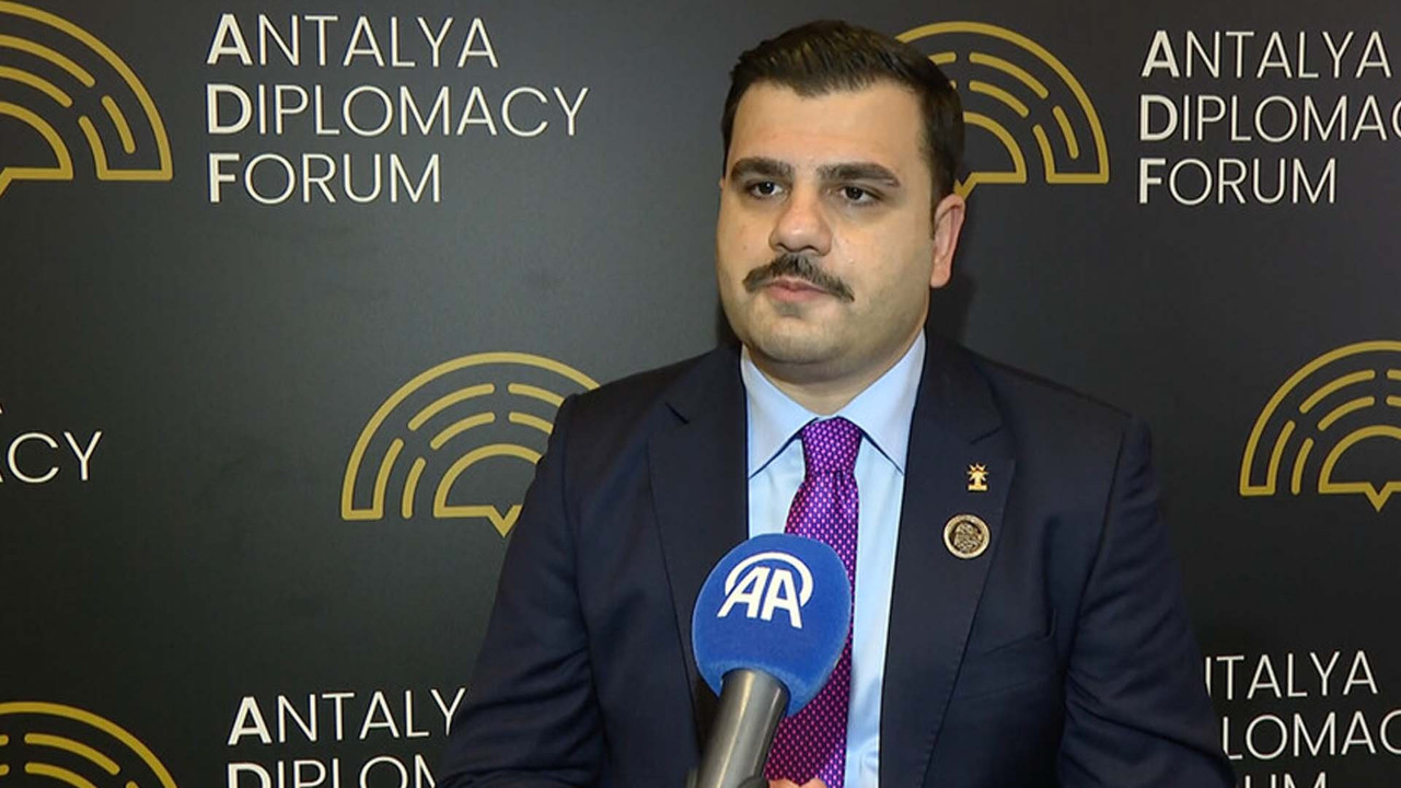 Antalya Diplomasi Forumu'nu değerlendiren AK Parti Genel Sekreteri Eyyüp Kadir İnan'dan CHP'ye tepki: "Siyasetin meşruiyet zemini Avrupa'nın kapı araları değil, Türkiye'dir"