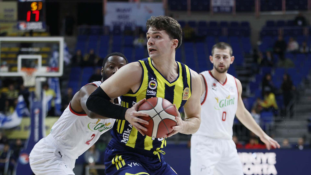 Euroleague play-off finalleri öncesi fire yok! Fenerbahçe Beko, Glint Manisa Basket karşısında sallandı ama yıkılmadı