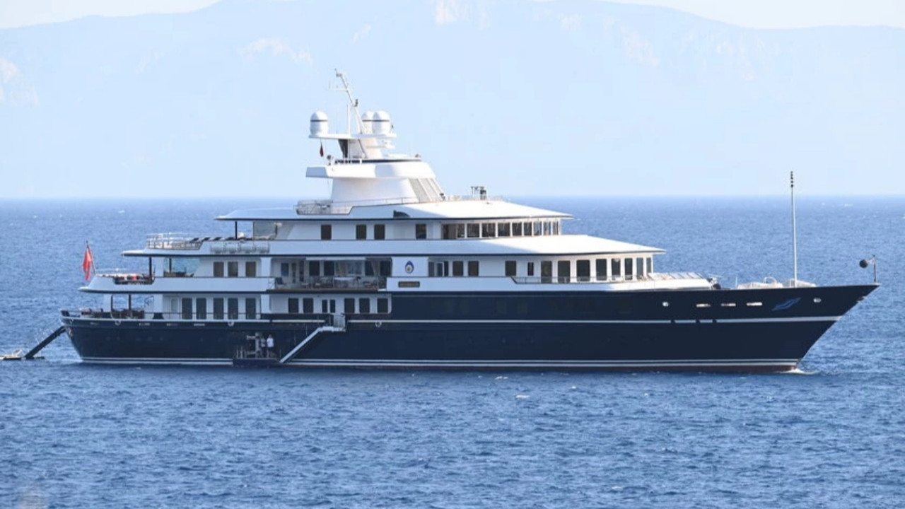 Yaklaşık 60 milyon dolar değerinde! Fatih Altaylı Koç Holding Yönetim Kurulu Başkanı Ömer Koç'un teknesinin özelliklerini yazdı