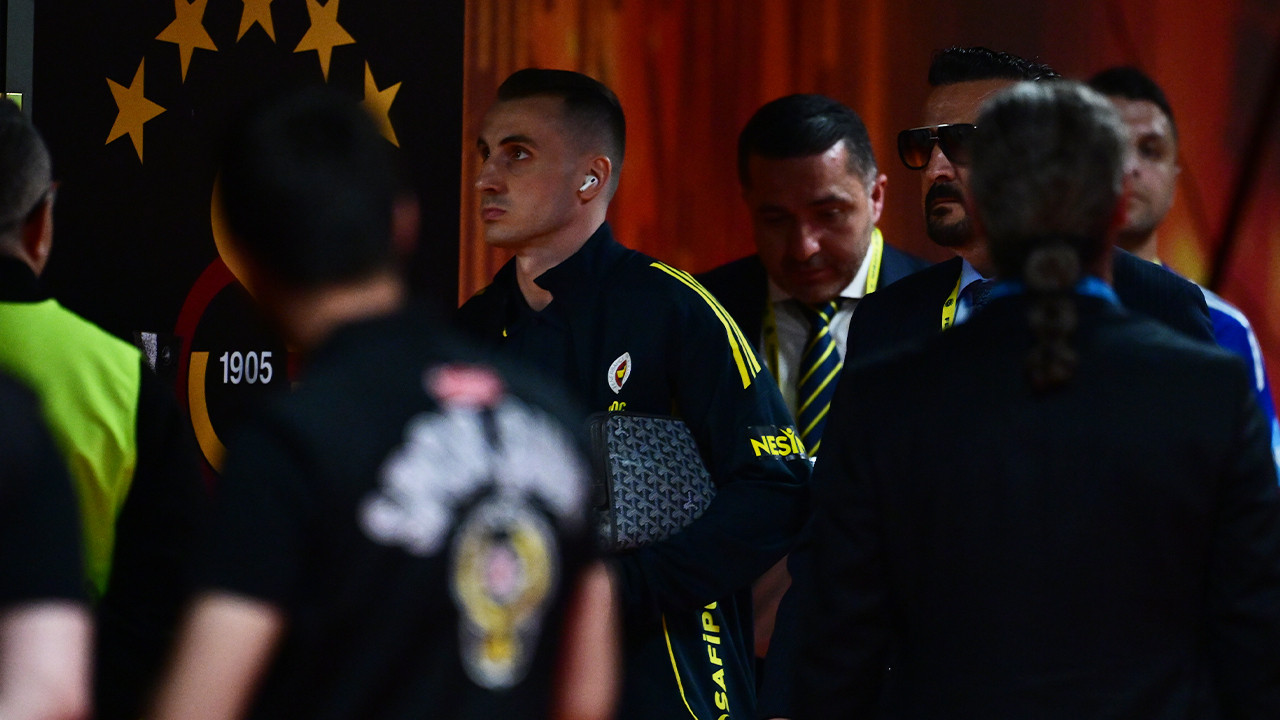 Galatasaraylı taraftarlardan Kerem Aktürkoğlu'na tepki