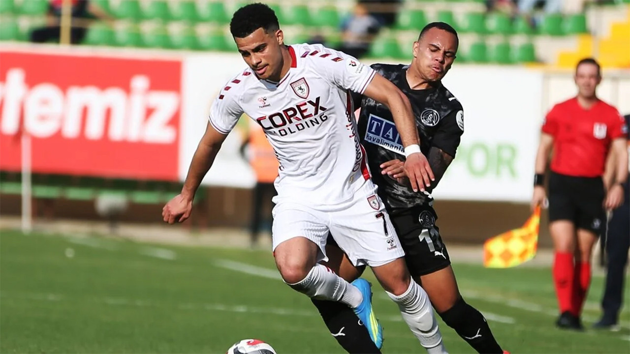 Alanya'da 90'dan sonra 3 gol atıldı