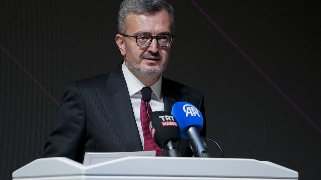 İletişim Başkanı Duran'dan 27 Nisan e-muhtırasına ilişkin paylaşım