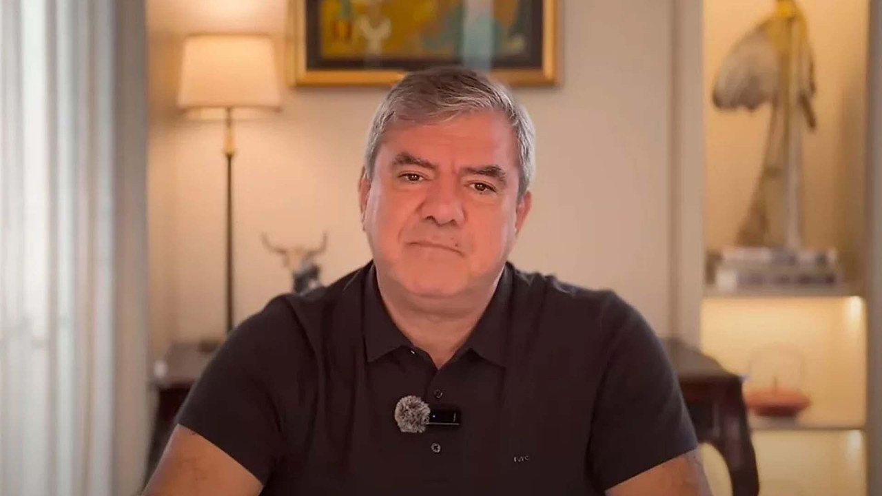 Muhalif gazeteci Yılmaz Özdil'den CHP'li siyasetçi ve gazetecilere salvolar: 