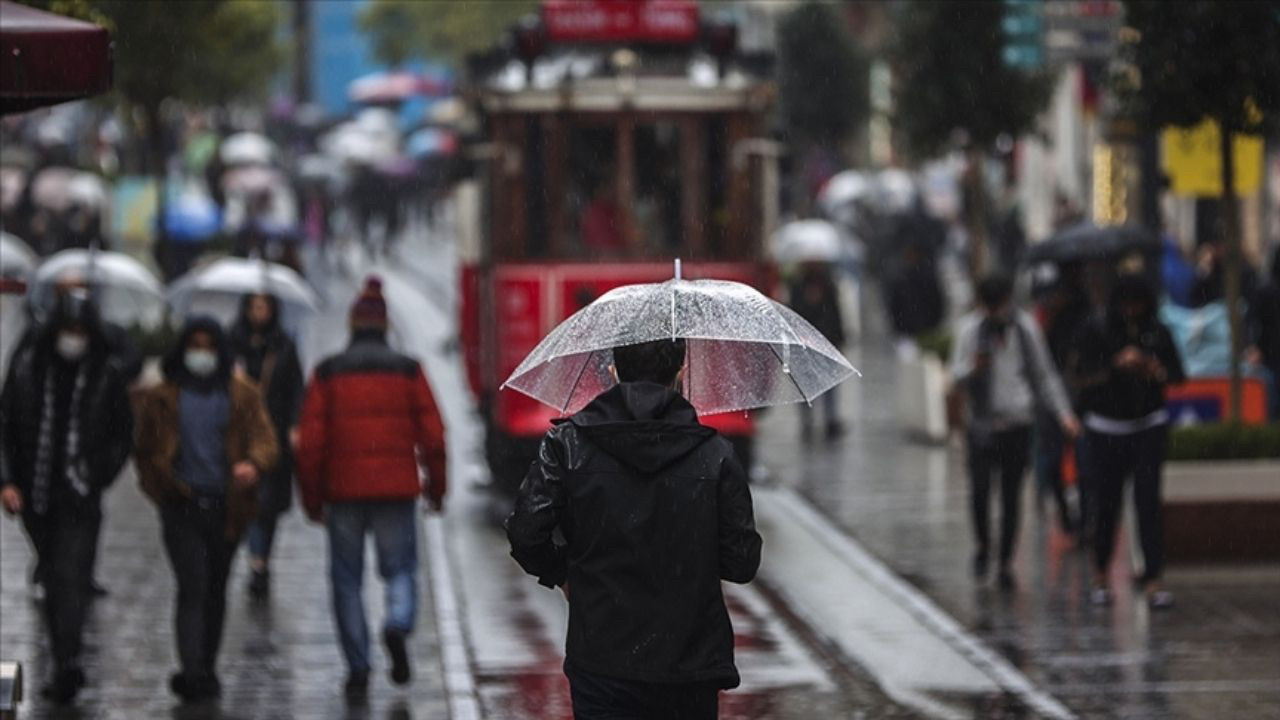 Bahar geldi, yağışlar devam edecek! Yurt genelinde sağanak var
