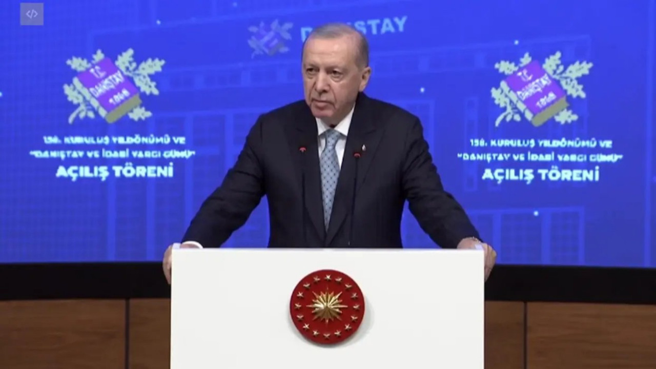 Cumhurbaşkanı Erdoğan: Her türlü ayrıcalığa ve ayrımcılığa son verdik, cumhur ile cumhuriyet arasına çekilen dikenli tel örgüleri söküp attık!