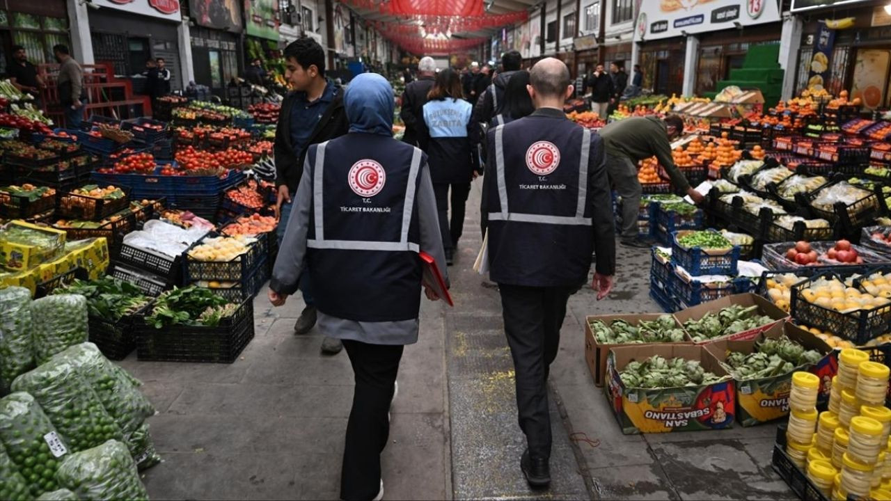 Kurban Bayramı öncesinde Ankara'da hal, otogar ve marketlerde fiyat denetimi yapıldı