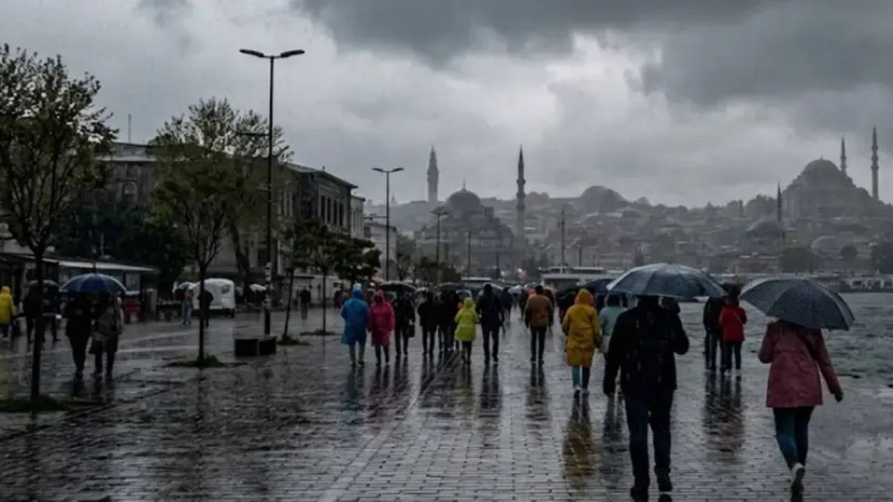 Kurban Bayramı Yağmuru, Londra'nın Sıcağı ve Gökyüzündeki Dev “Ω”