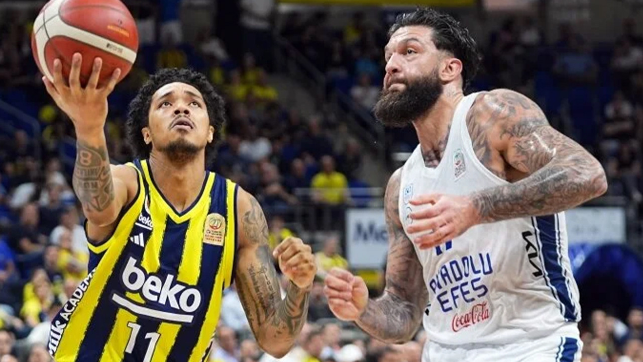 Fenerbahçe, Anadolu Efes'i mağlup etti