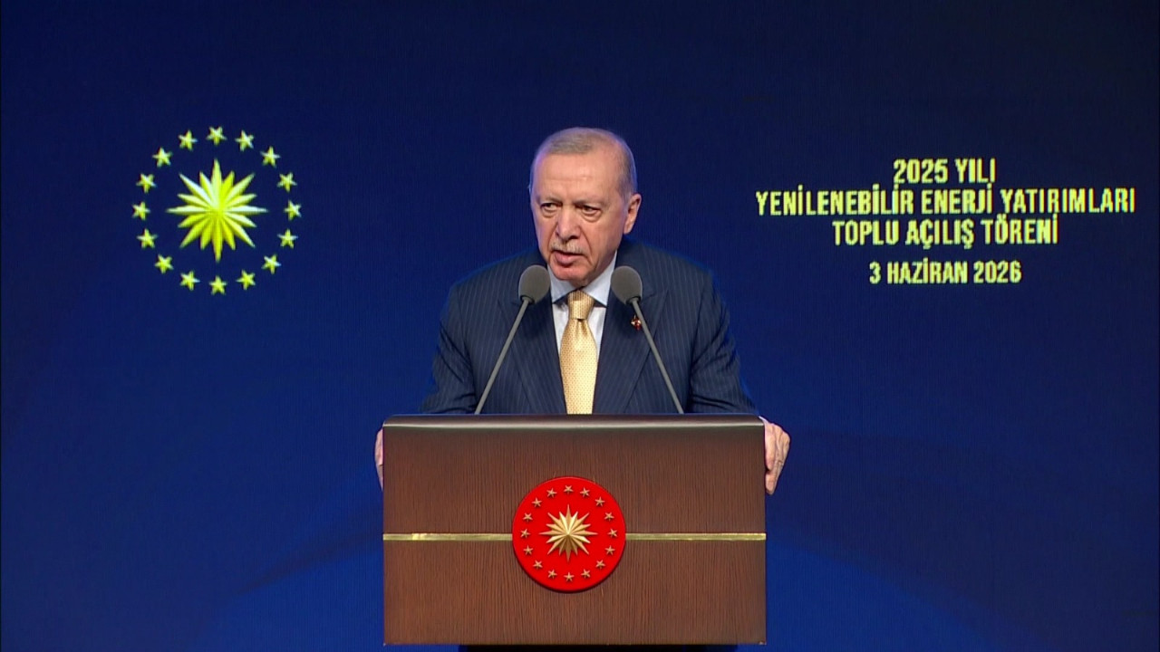 Cumhurbaşkanı Erdoğan'dan CHP'deki koltuk kavgasına gönderme: Dün kahraman ilan ettiklerine bugün hain diyorlar!