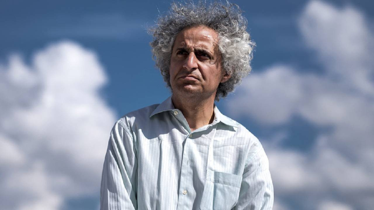 Kuran ile dalga geçen İranlı şarkıcı Mohsen Namjoo konseri iptal edildi!