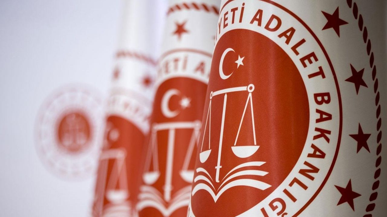 Adalet Bakanlığı'na 900 sözleşmeli icra katibi alınacak