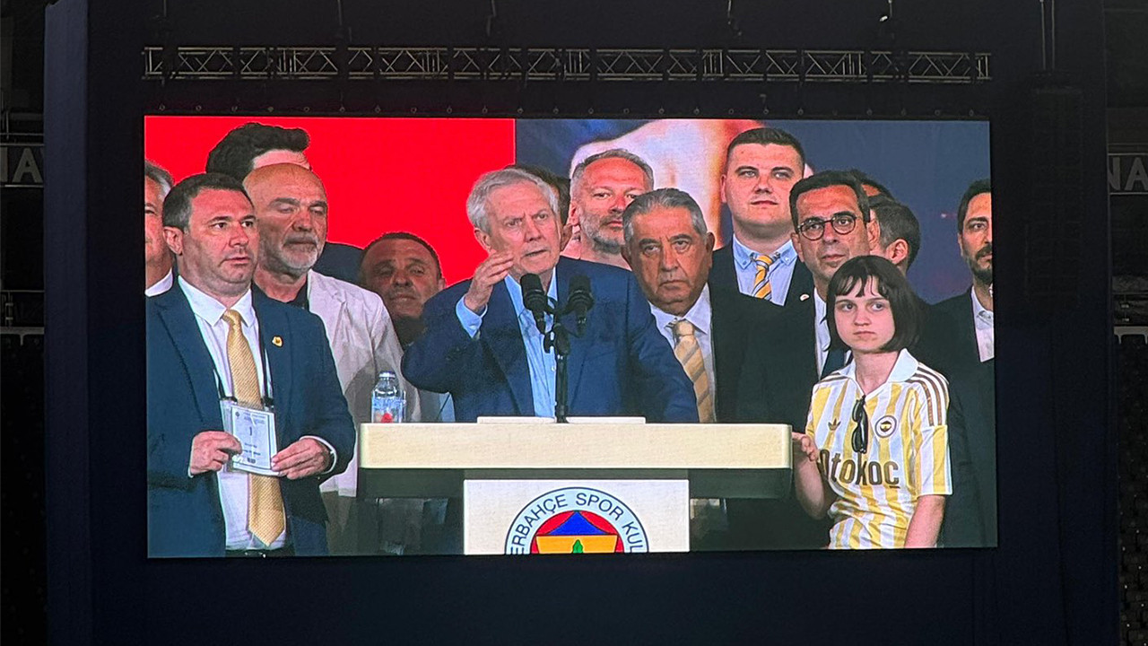 Başkan Aziz Yıldırım'ın ilk sözleri: "Darağacında olsak bile
