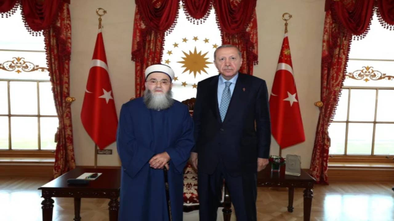 Dolmabahçe'de sürpriz görüşme! Cumhurbaşkanı Erdoğan, Cübbel