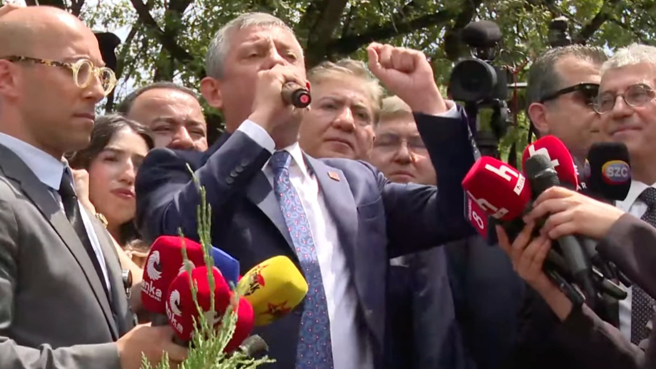 Kulisler hareketli... Gürkan Hacır'dan bomba iddia: Özgür Öz