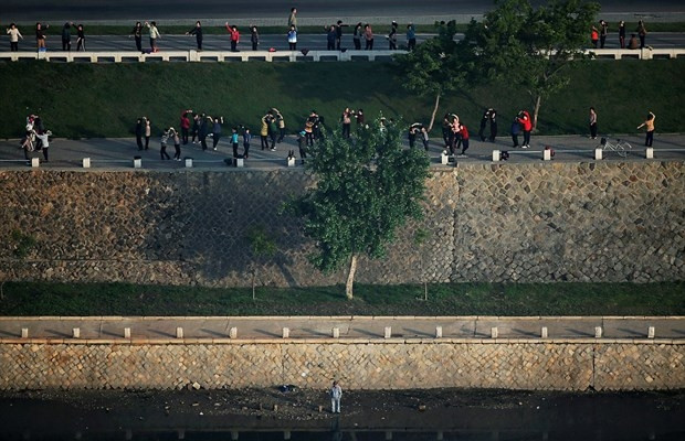 Dünyanın en gizemli ülkesinden en yeni kareler - Sayfa 20