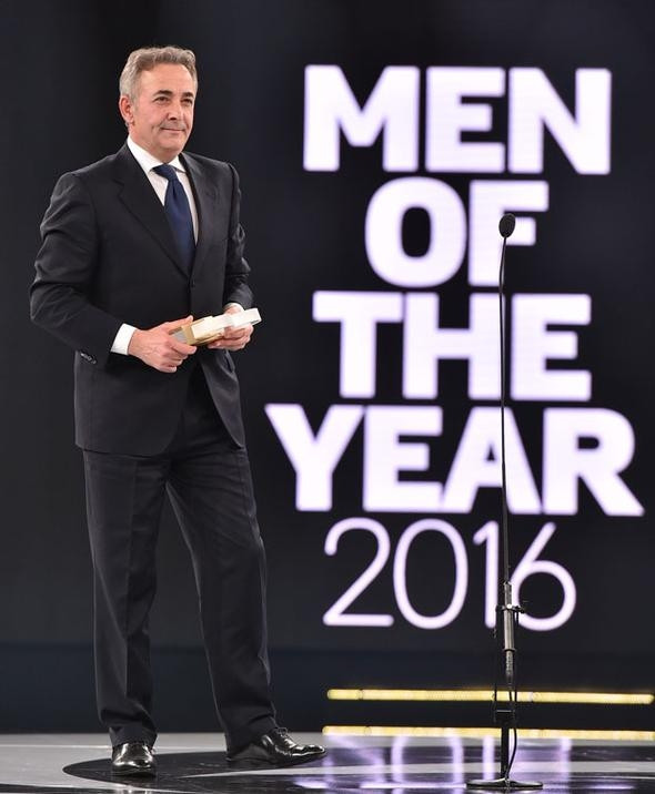 Beren Saat, GQ gecesine damga vurdu - Sayfa 8