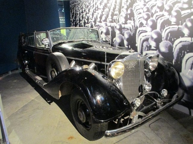 Dünyanın en günahkar telefonu rekor fiyatla satıldı! - Sayfa 11