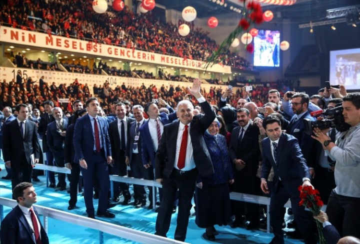 Ak Parti 'evet' için yola çıktı! Ankara Arena'da renkli görüntüler - Sayfa 40