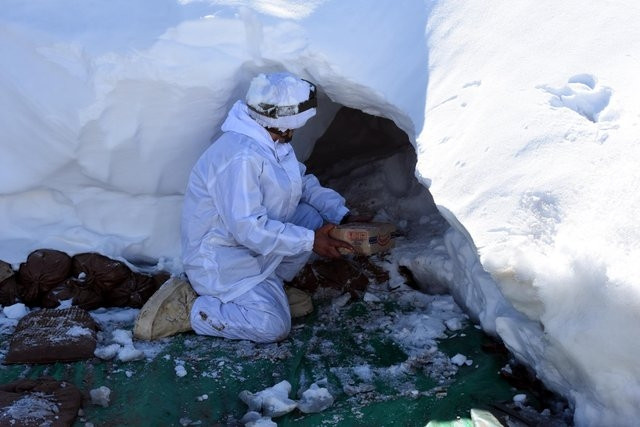 Irak sınırındaki dağlar teröristlerden temizledi - Sayfa 21