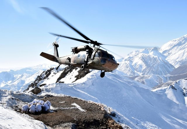 Irak sınırındaki dağlar teröristlerden temizledi - Sayfa 23