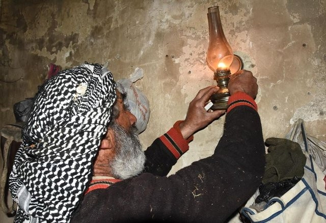 22 yıl önce boşaltılan köyde tek başına yaşıyor - Sayfa 5