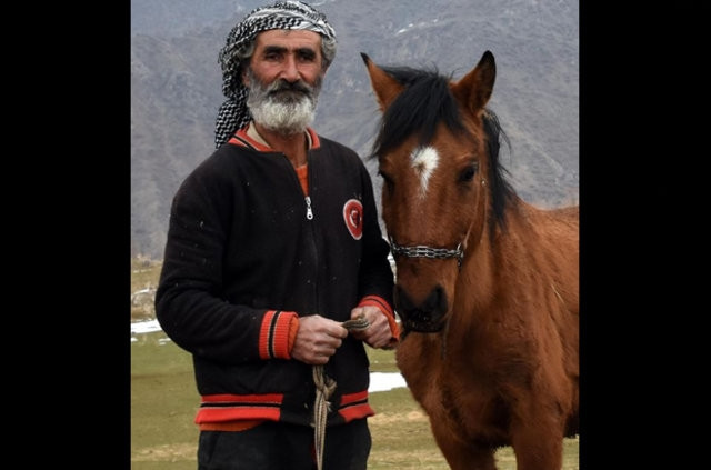 22 yıl önce boşaltılan köyde tek başına yaşıyor - Sayfa 14