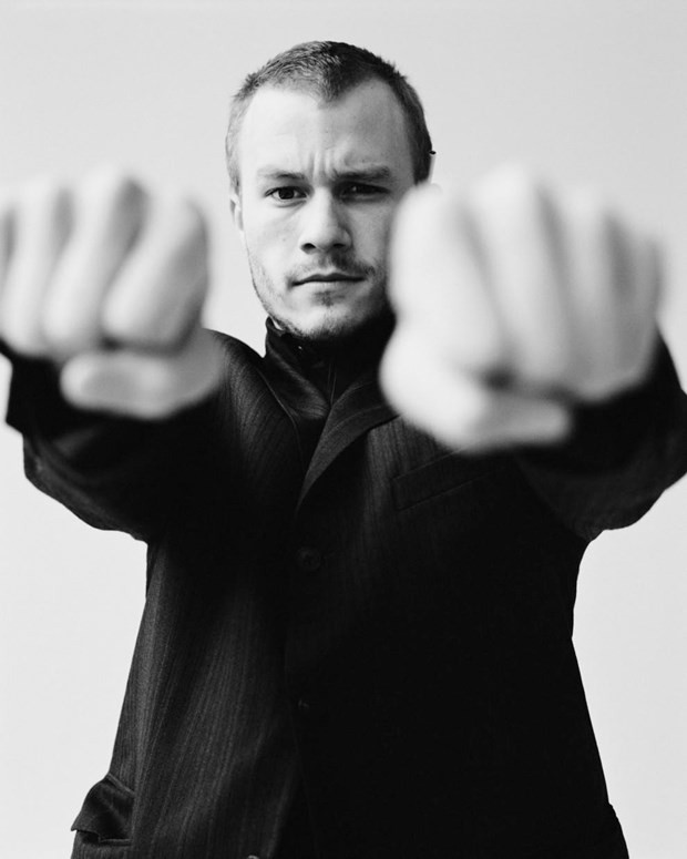 Joker'in (Heath Ledger) hayat hikayesi izleyiciyle buluşuyor - Sayfa 23