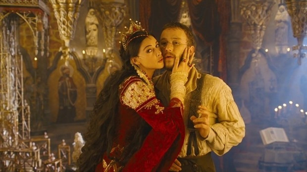 Joker'in (Heath Ledger) hayat hikayesi izleyiciyle buluşuyor - Sayfa 17