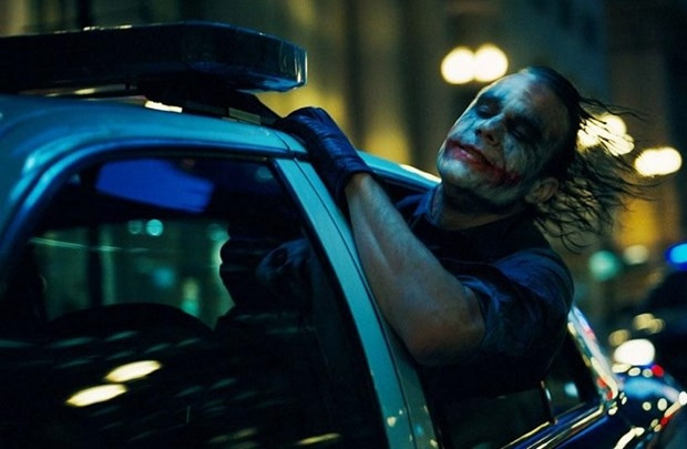 Joker'in (Heath Ledger) hayat hikayesi izleyiciyle buluşuyor - Sayfa 8
