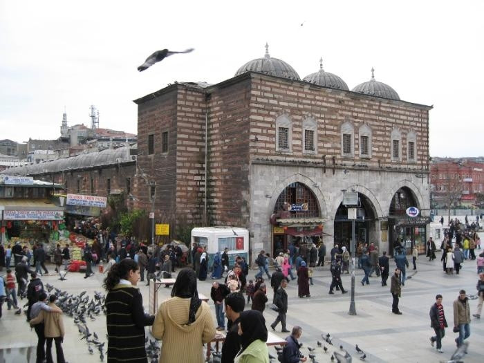 Tarihi Eminönü Meydanı değişiyor! İşte geçmişten bugüne Eminönü... - Sayfa 17