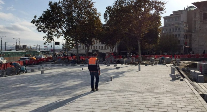 Tarihi Eminönü Meydanı değişiyor! İşte geçmişten bugüne Eminönü... - Sayfa 27