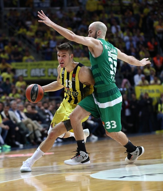 Fenerbahçe Final Four'a kaldı! İşte Panathinaikos maçından görüntüler... - Sayfa 20
