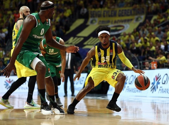 Fenerbahçe Final Four'a kaldı! İşte Panathinaikos maçından görüntüler... - Sayfa 22
