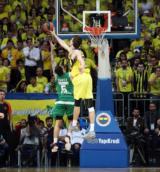 Fenerbahçe Final Four'a kaldı! İşte Panathinaikos maçından görüntüler... - Sayfa 26